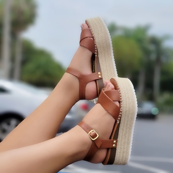 Tan Buckle Ankle Strap Platform Sandal Wedge - Picture 4 of 5